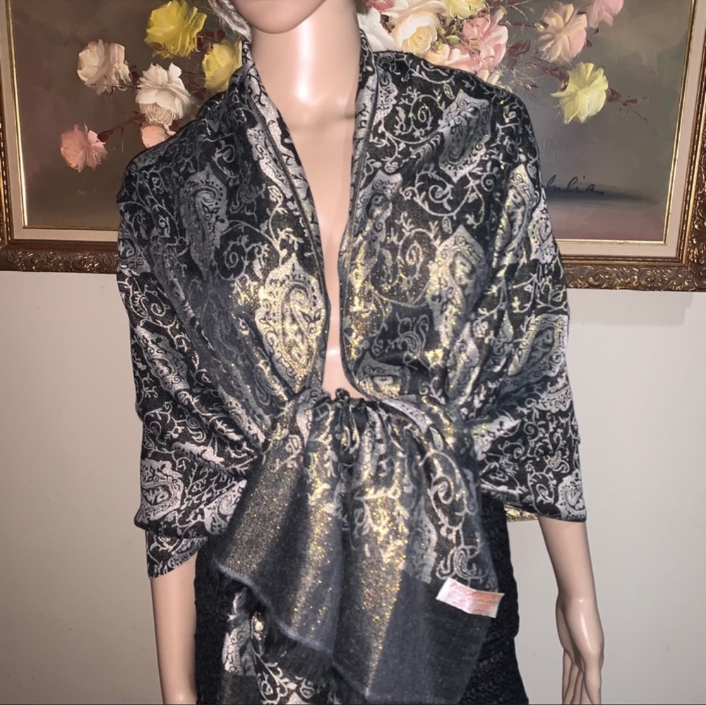 Elegant Black, Silver, Gold Pashmina - Picture 2 of 7